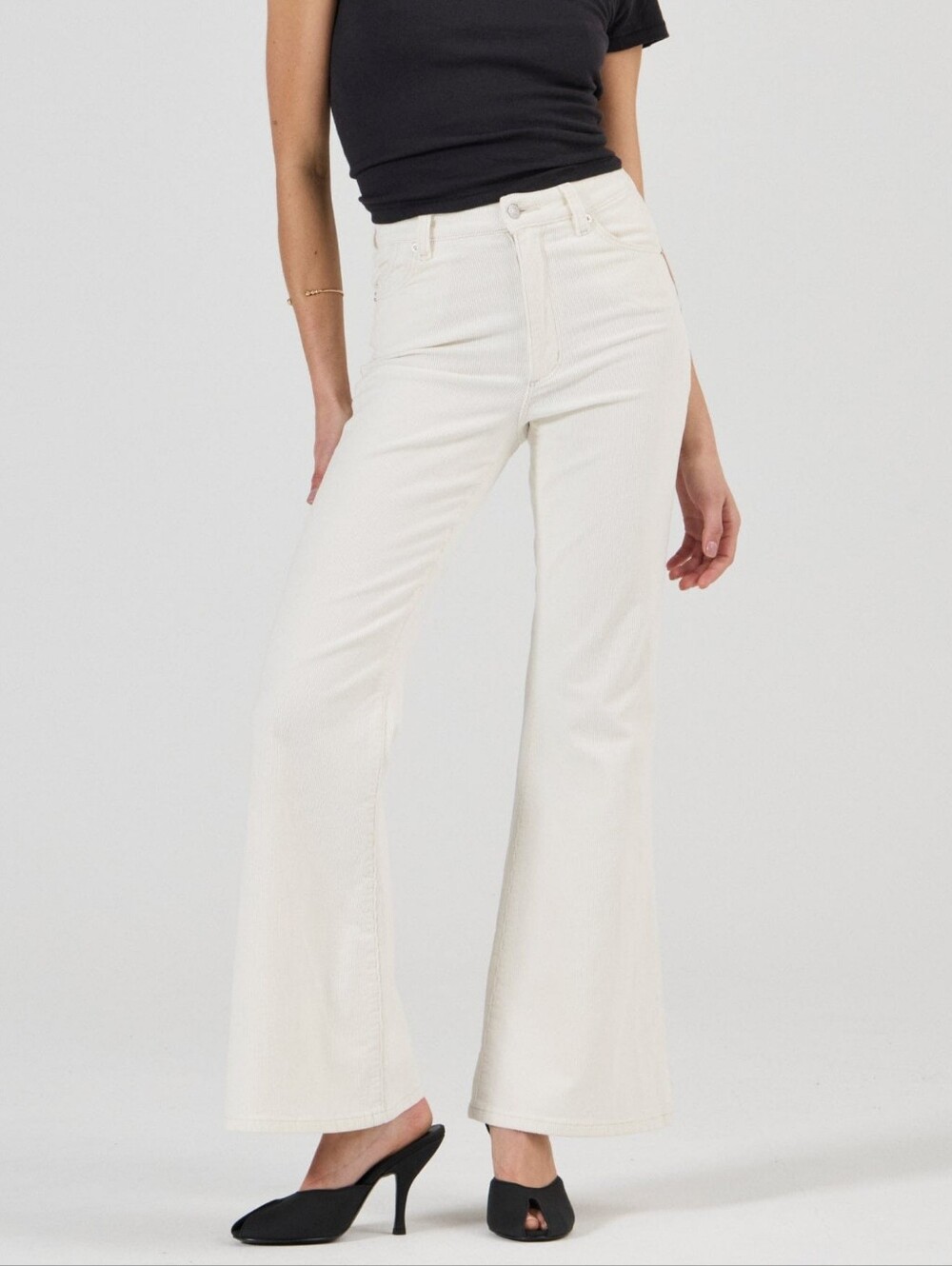 ROLLA'S East Coast Flare High Rise Corduroy 26 Ivory Cord